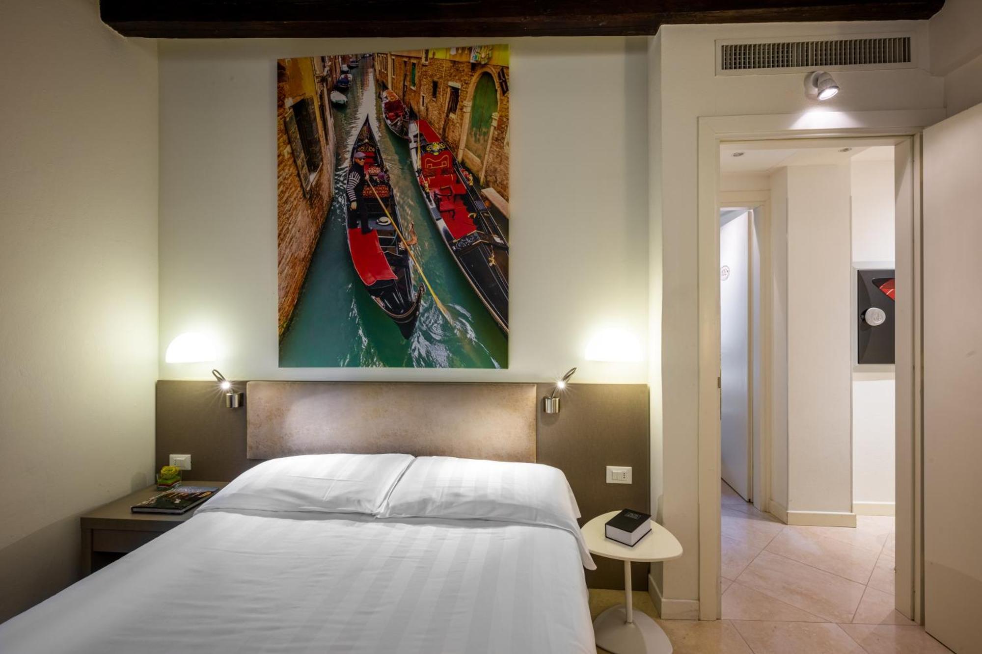Leone Hotel Venice Exterior photo