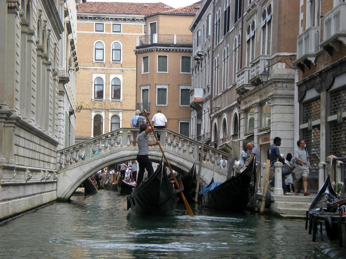 Leone Hotel Venice Exterior photo