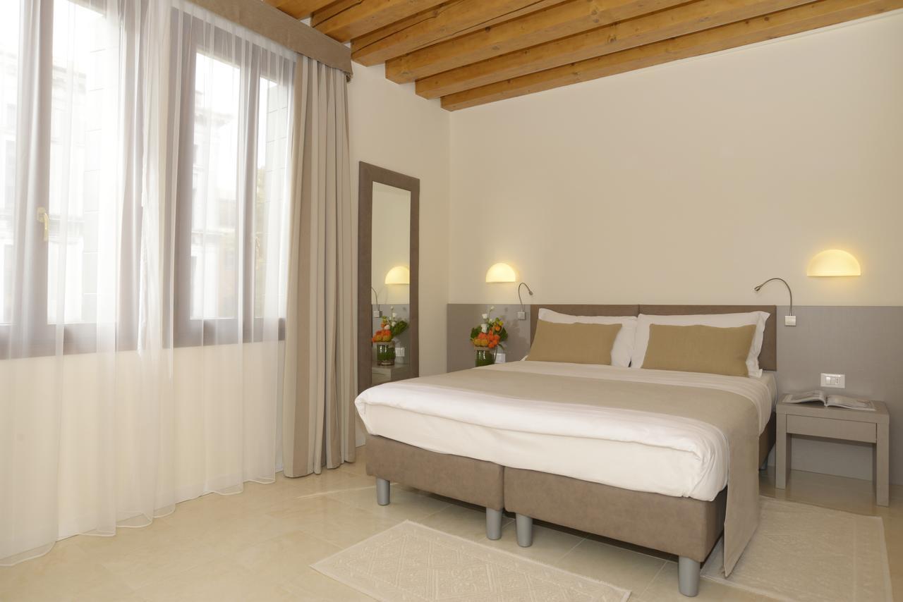 Leone Hotel Venice Exterior photo