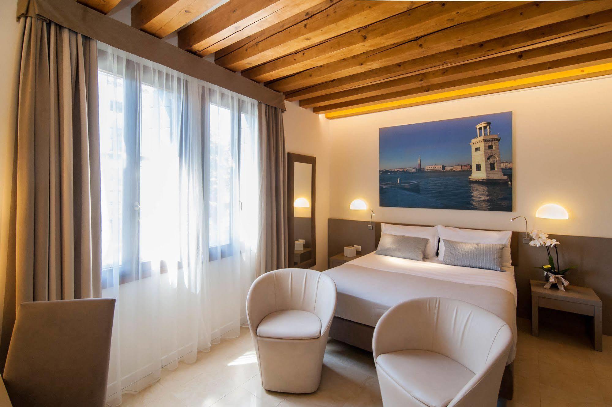 Leone Hotel Venice Exterior photo
